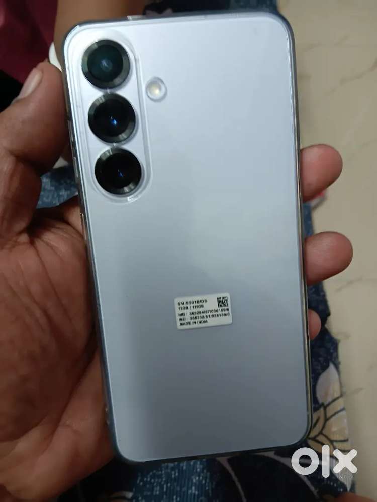 Samsung s25 samsung finceces par he mobile