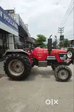 2020 MAHINDRA ARJUN 555