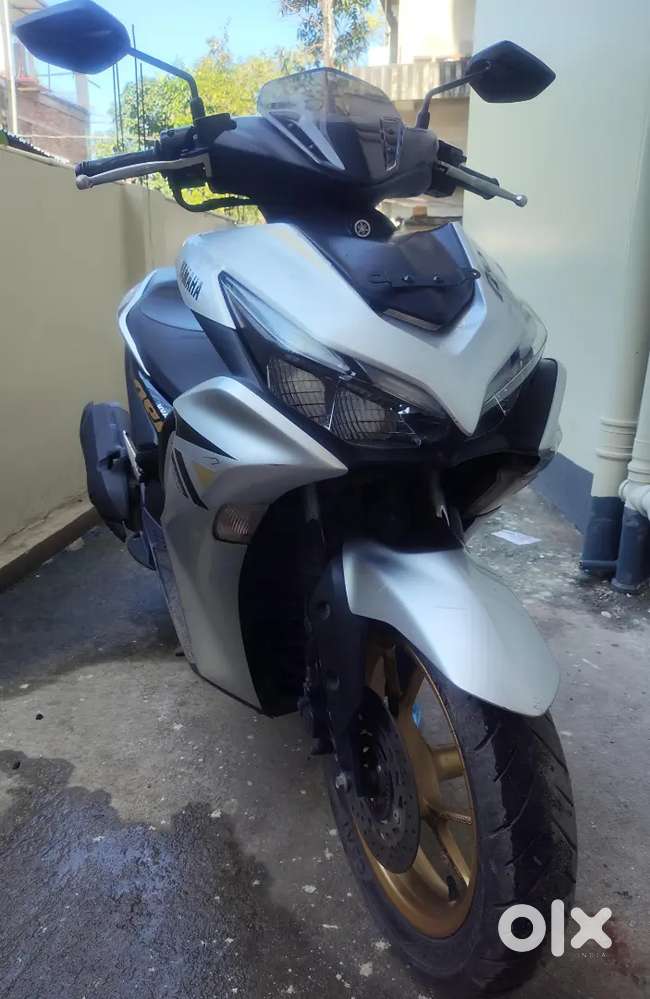 Yamaha Aerox ABS scooty is on showroom condition.Bit negotiable