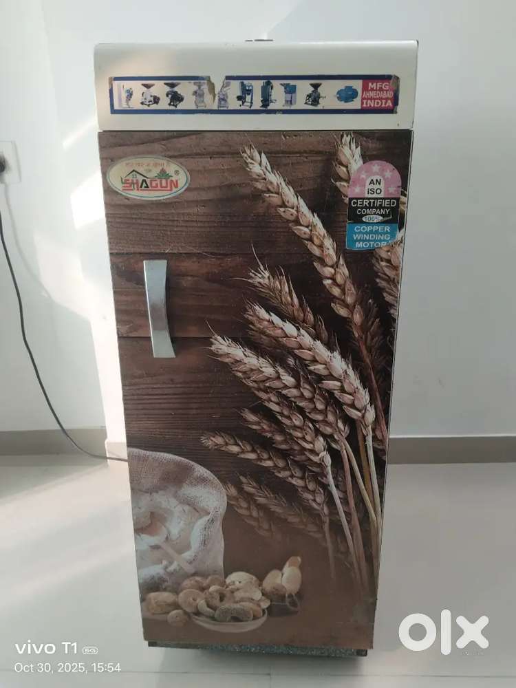 Atta Chakki Ghar Ghanti (Flour Mill)