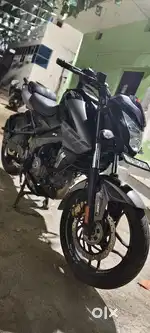 Bajaj Pulsar NS 200