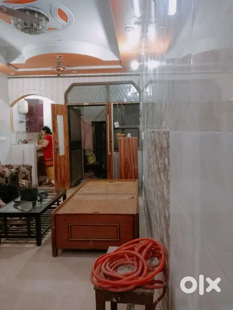 32 metre 1 RK Ground floor for rent