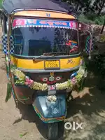 Ape Piaggio auto