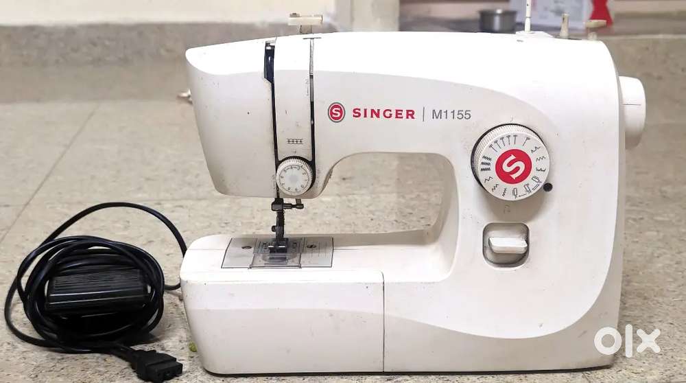 TAILORING MACHINE (SINGER)