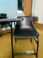 Comfortable Sitting Chair Custom Made  Durable Plastic Body