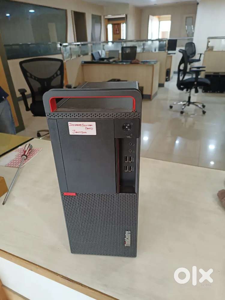 i5 8th 3ghz /8gb/256gb/2gb graphic card