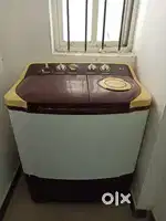 LG Semi-automatic washing machine for sale