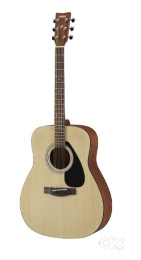 Yamaha F280 Acoustic Guitar