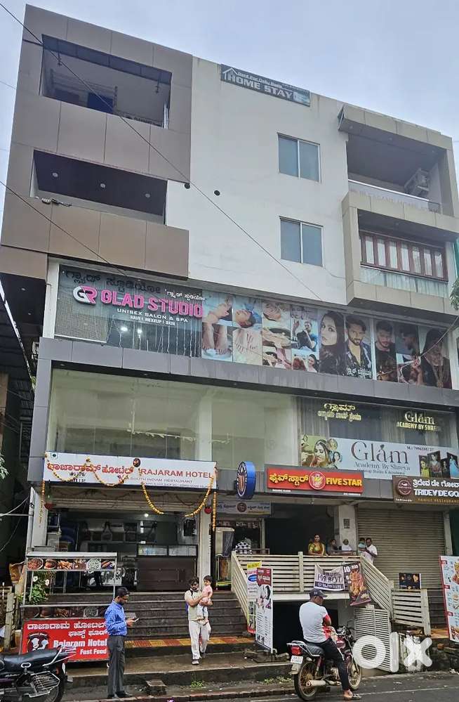 SHOP, OFFICE, SHOWROOM