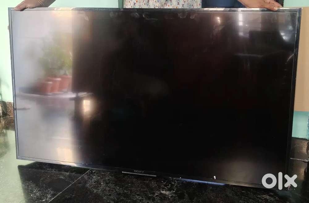 Sony colour television