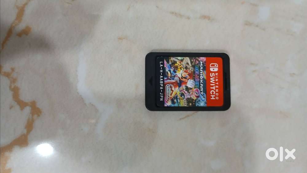 Mario Kart 8 Deluxe – Nintendo Switch Game