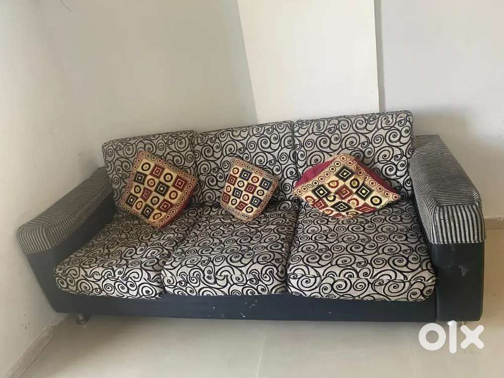 5 seater sofa