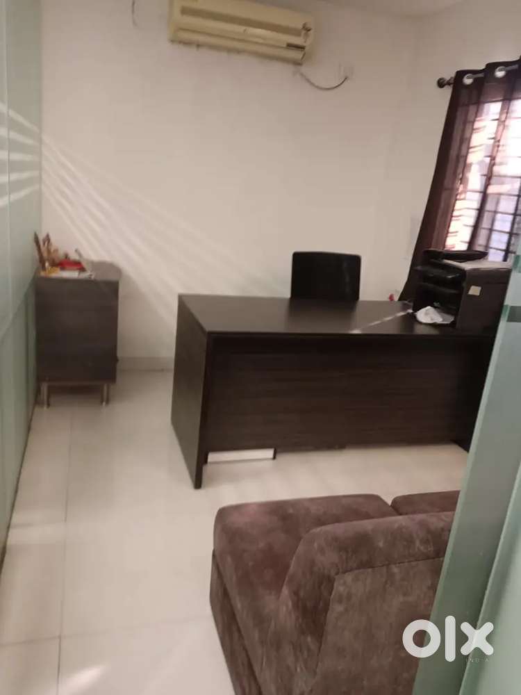 Fully furnished office for rent Rohit nagar