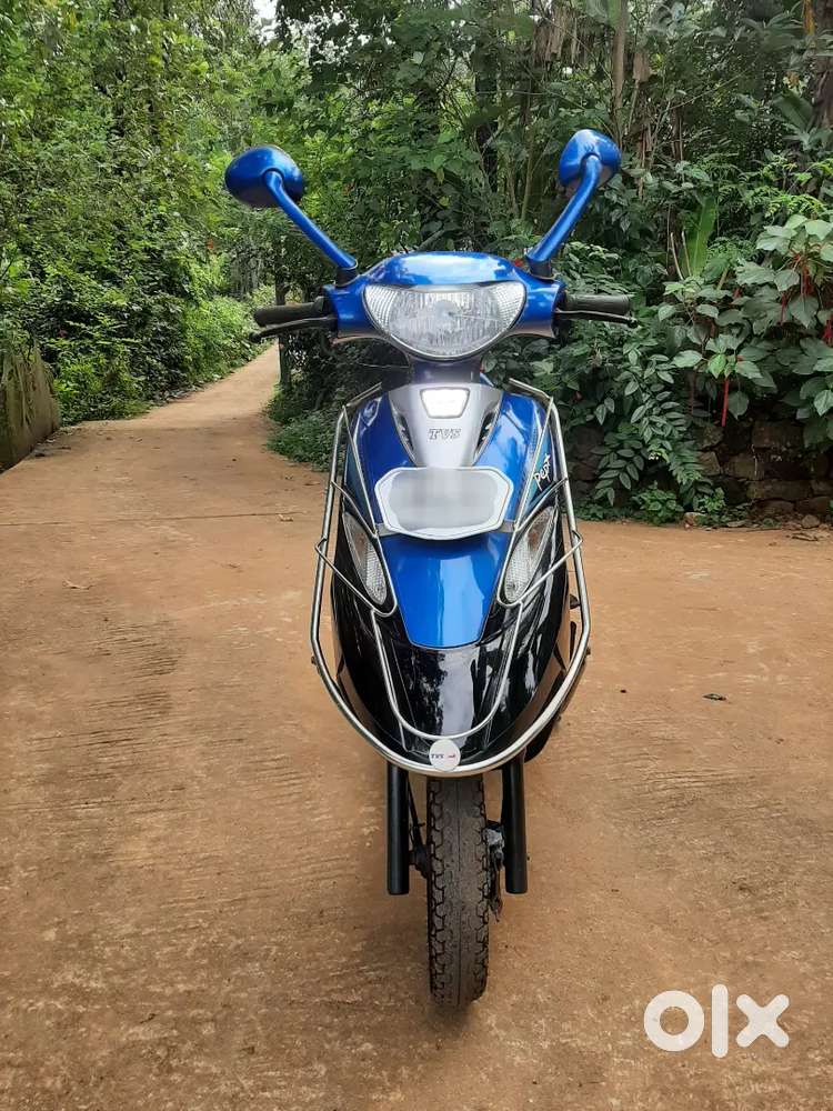 Showroom conditionScooty Pep,Single ownership,Neat and clean vehicle