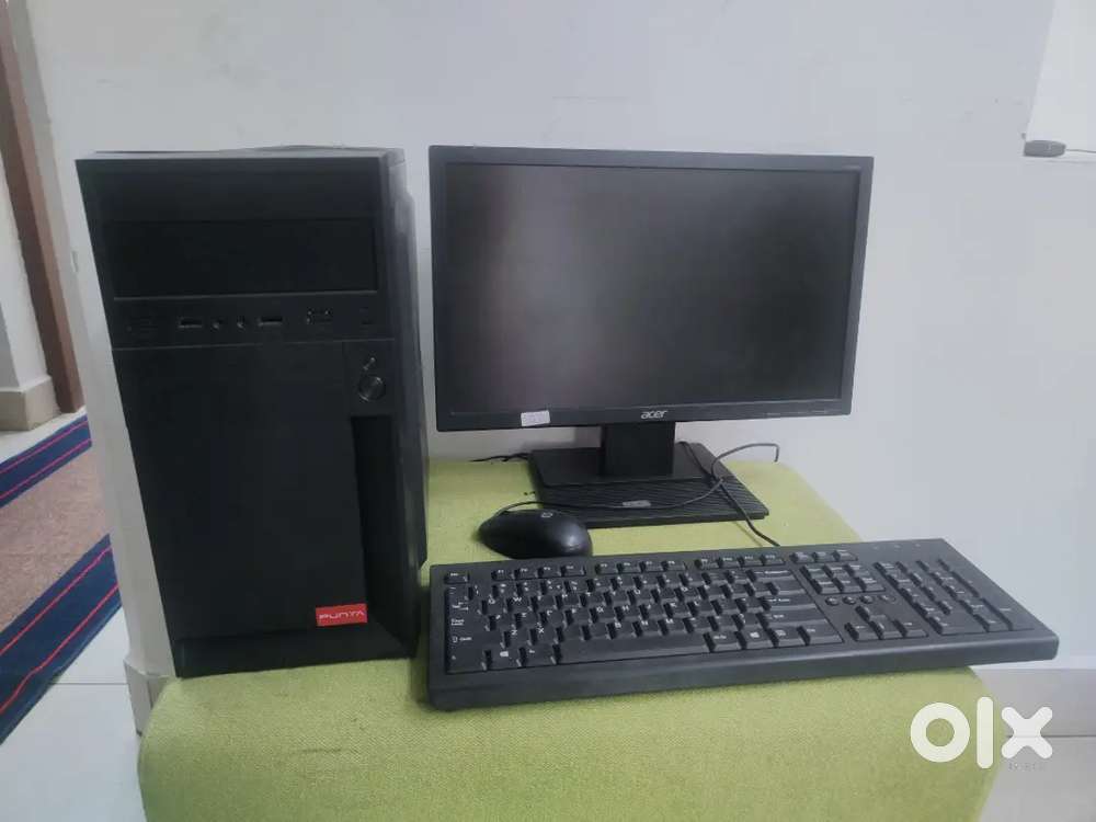 Desktop / Core i5 6th / 8GB / 128GB / 500GB / 18.5 Inch  Monitor
