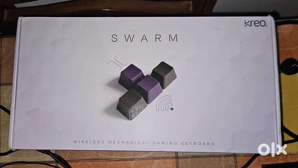 Kreo Swarm Black Purple