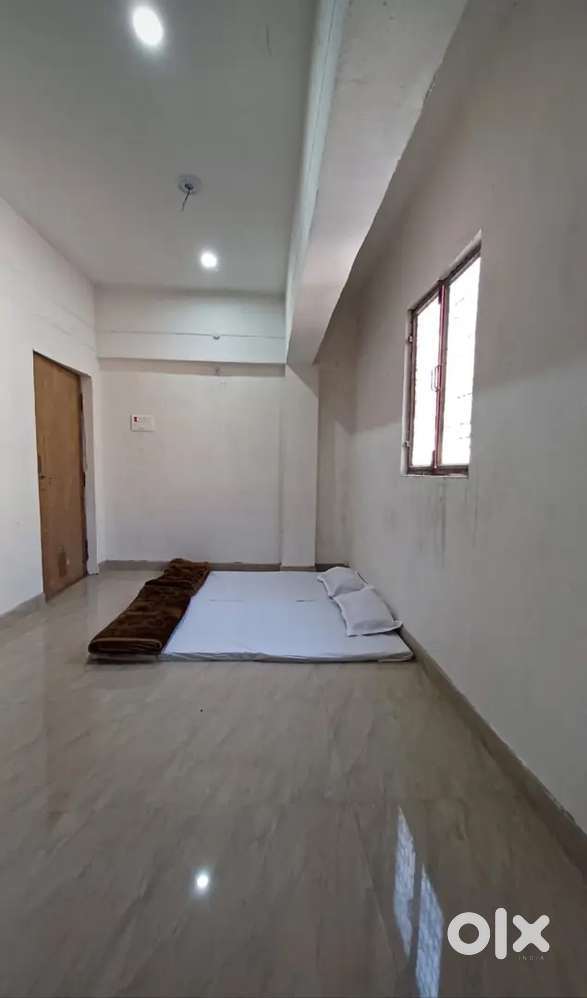 2bk flats on rent near ECC