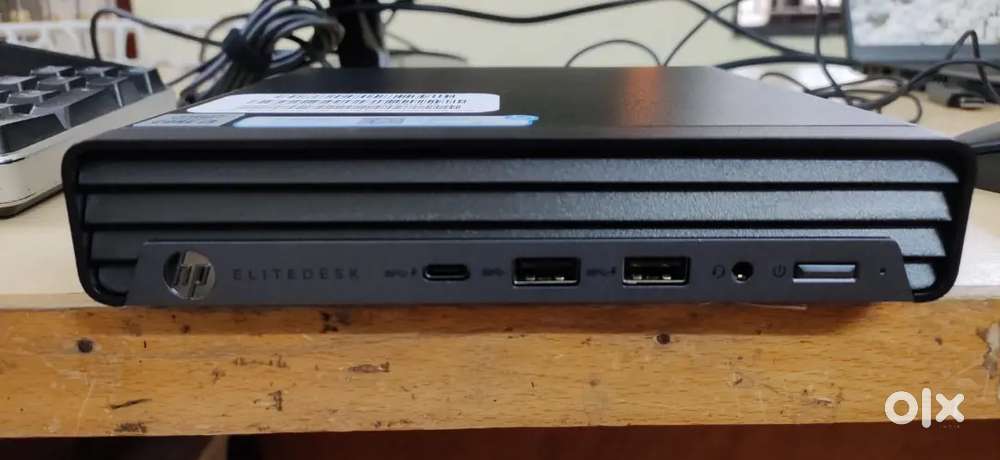 Hp Elite desk 800 G6 tinyPc core i3 10th Generation 8GB RAM 256 SSD