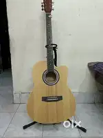 ACCOUSTIC GUITAR FOR SALE