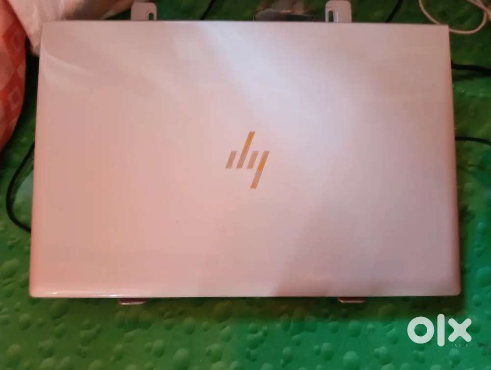 Laptop hp elite book 840 G7 256gb 16 gb