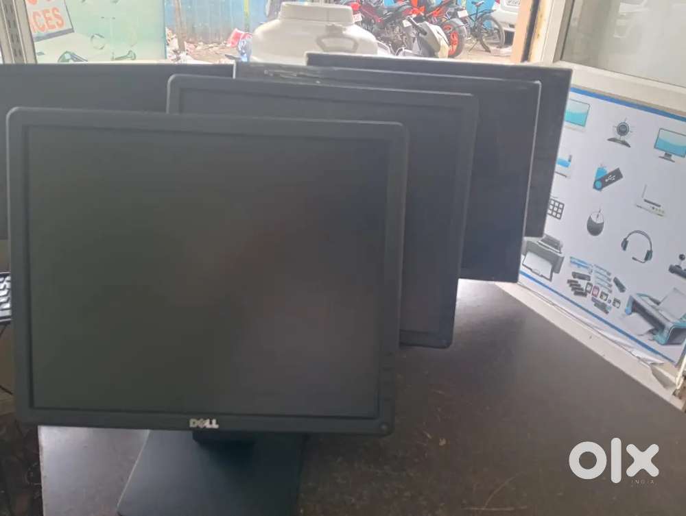 HP 19 Monitor