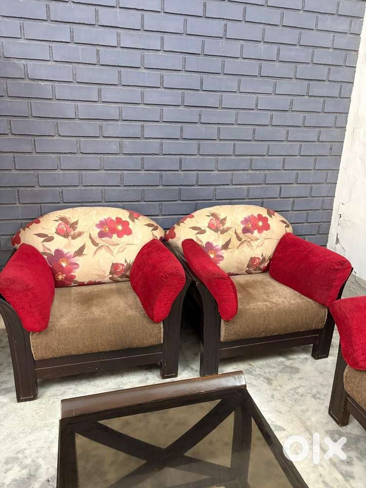 Sofa set with center table ( pure teakwood 4inch thick)