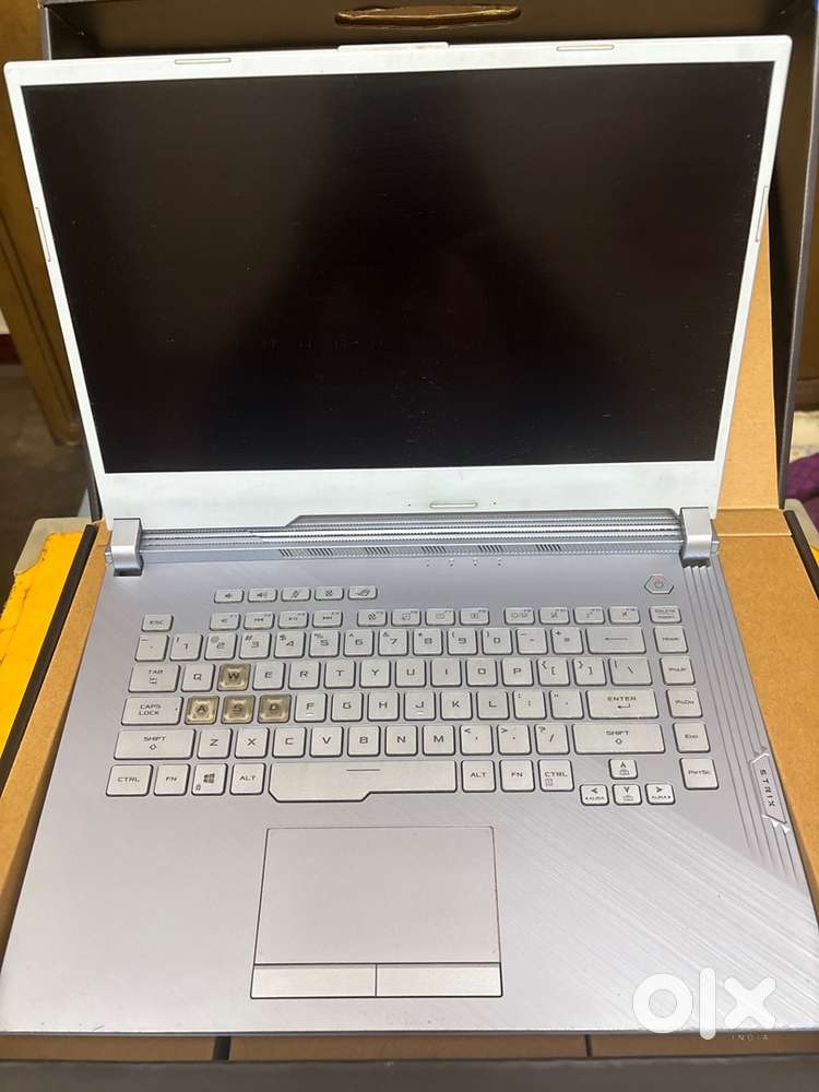 Asus ROG Strix G512LI Gaming Laptop, Glacier Blue