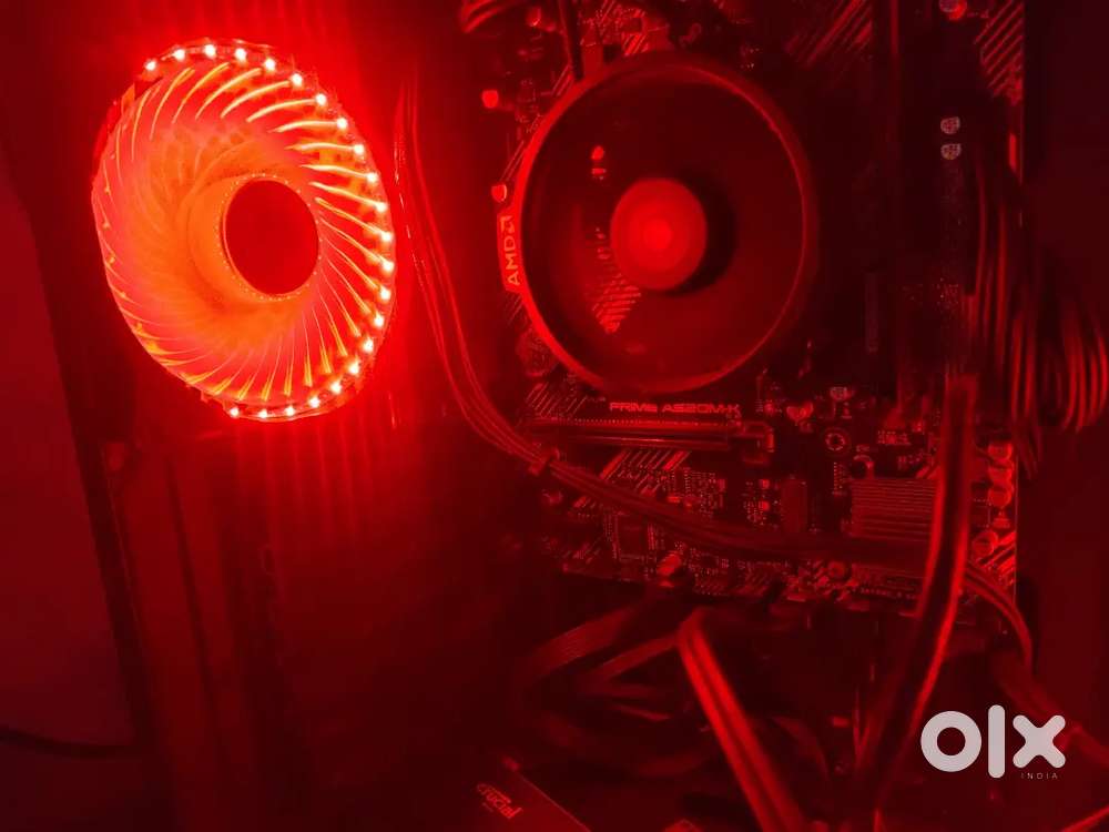 Music Production and Gaming PC AMD Ryzen 3 3200G