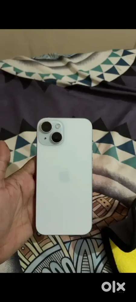 IPHONE 15 blue