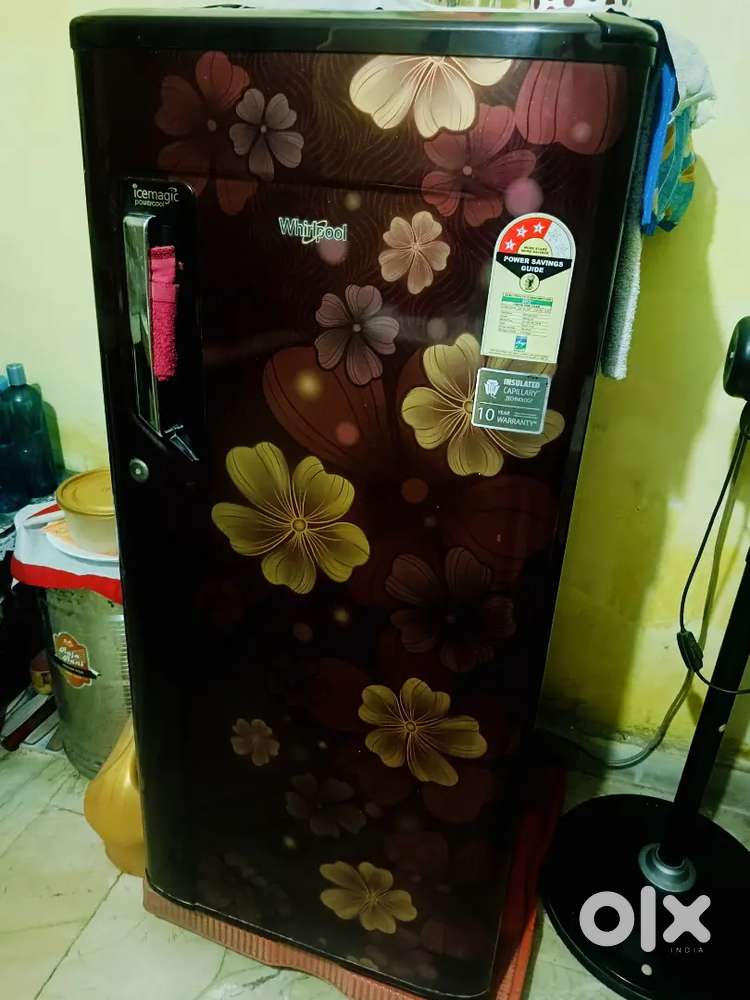 SELL WHIRLPOOL FRIDGE