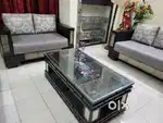 7 seater sofa set with center table (new condition )
