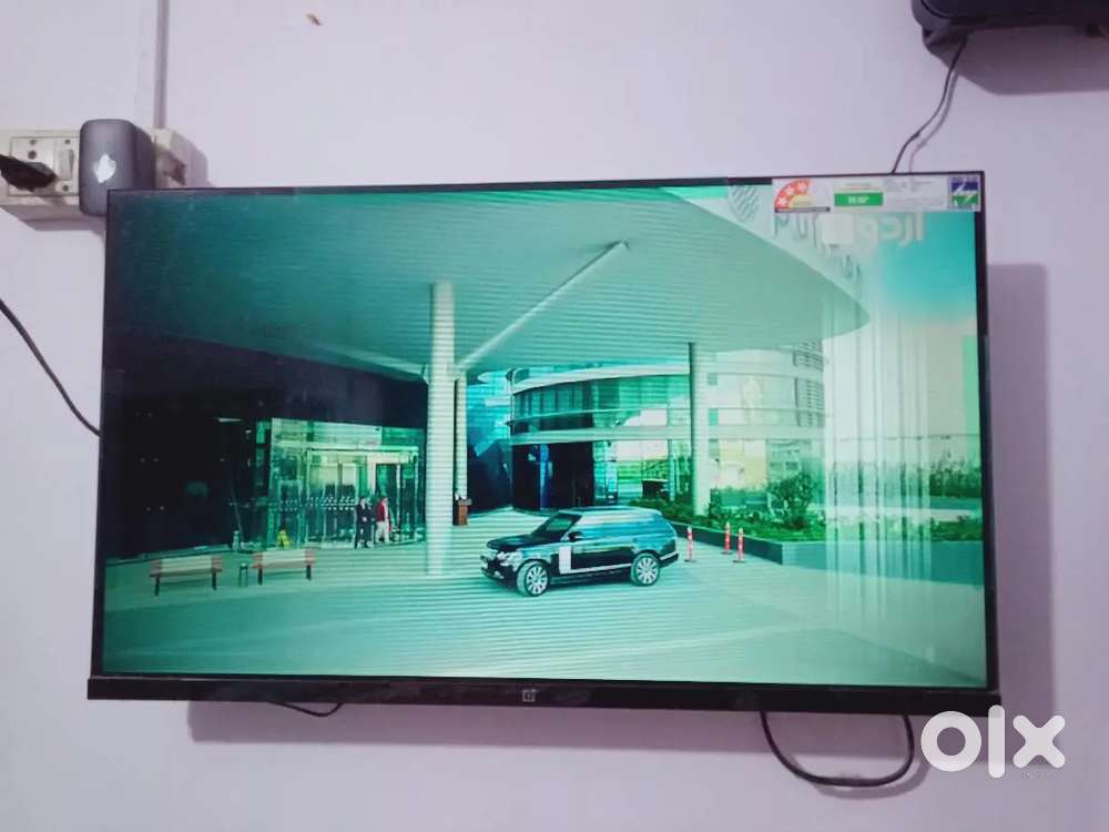 One plus 32 inch android TV with voice remote