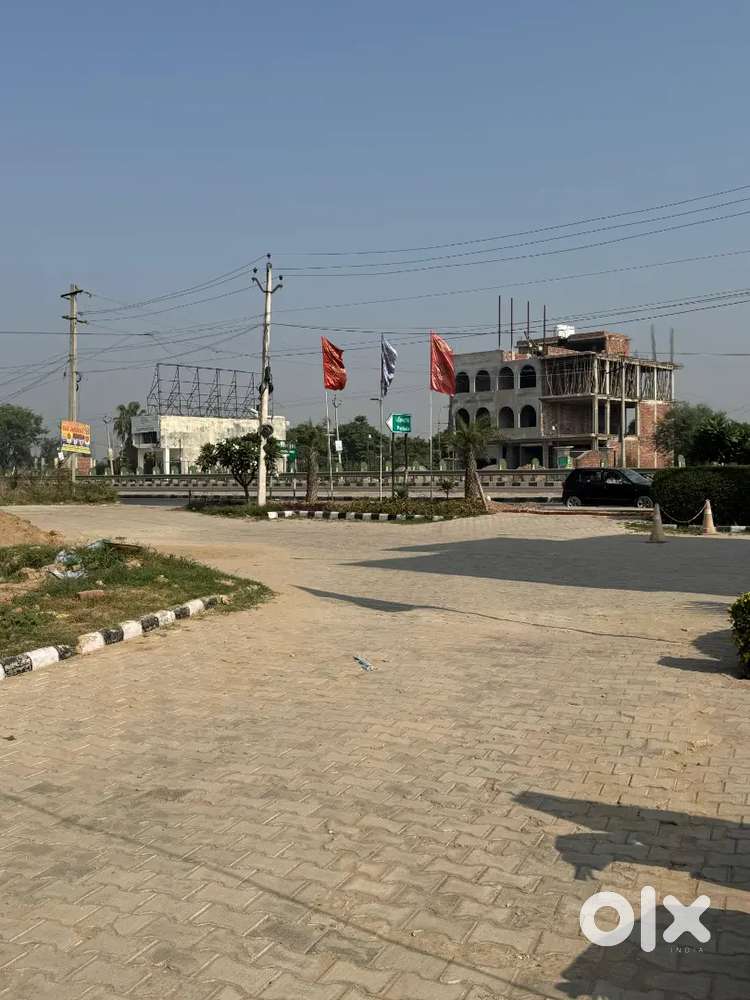 Commercial Property for Rental showrooms On chandigarh-Manali highway