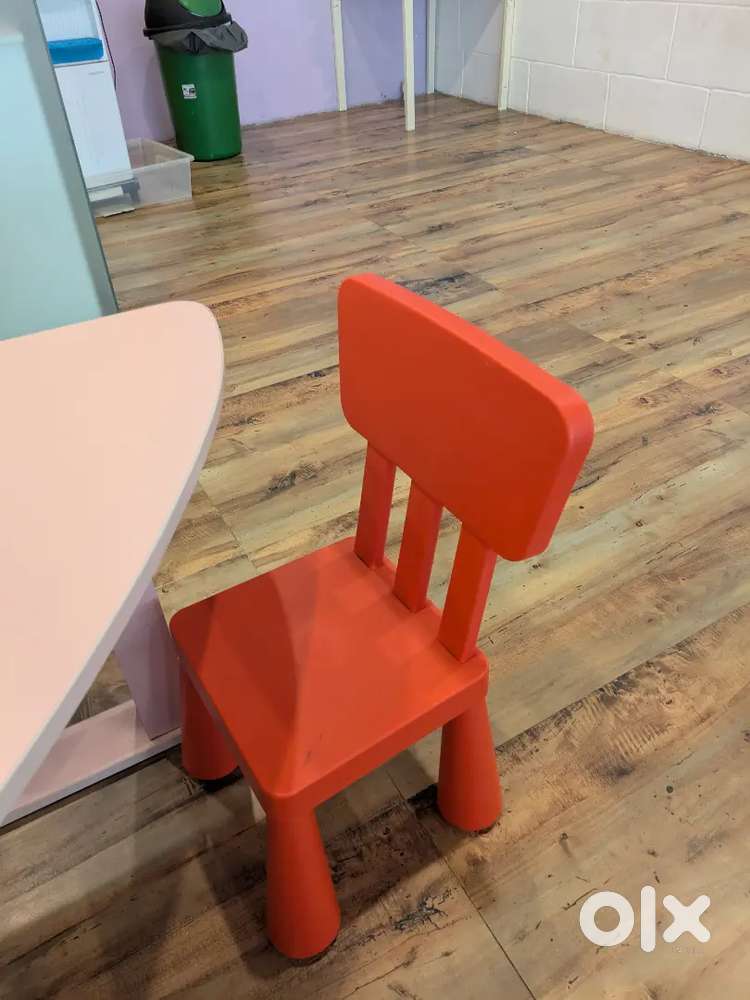 School chairs and table