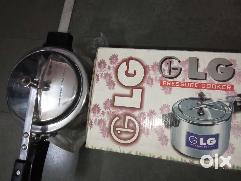 LG BRAND new pressure cooker