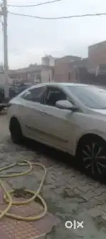 Hyundai Verna 2013