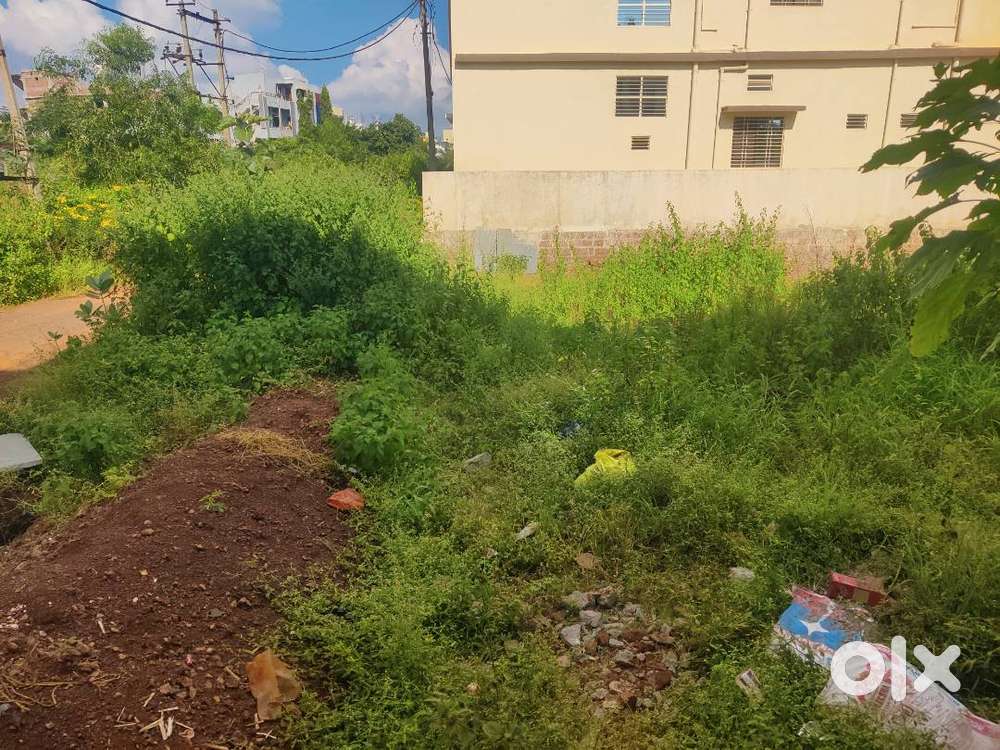 Plot for sale near maruti compounder garden near new underbridge for g