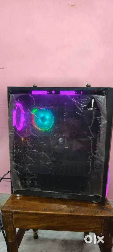 Aorus B450 & AMD RYZEN 7 2700X CPU