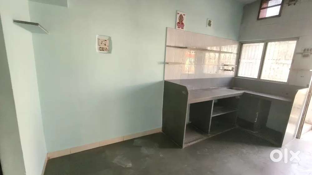 Rent 1bhk 1st floor house