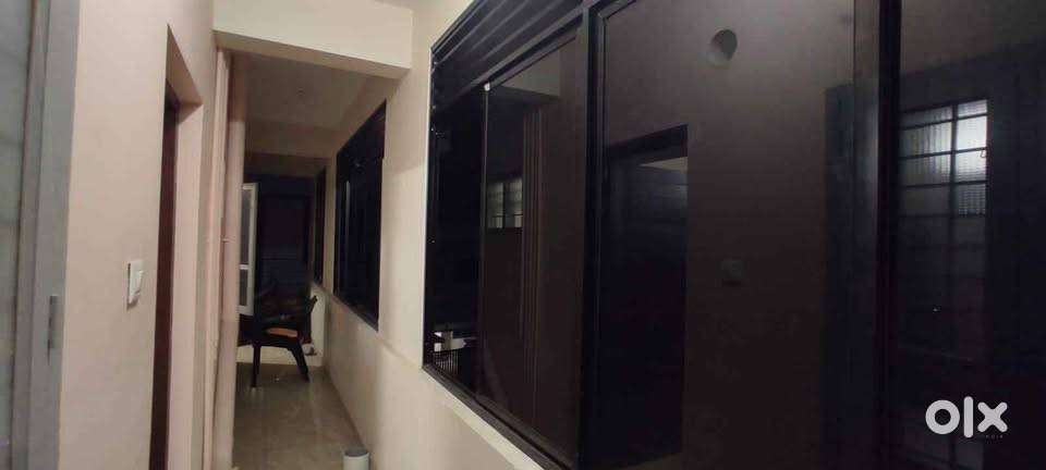 1 BHK Rental Apartment for gents Only (Single/Sharing)