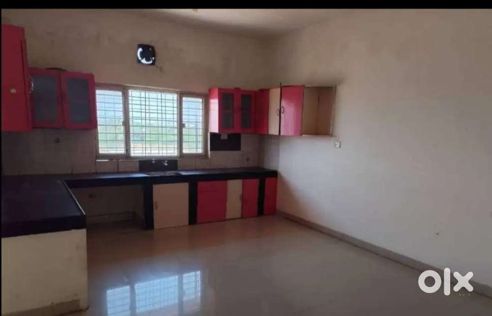 Rent for 3bhk flat semi furnished covered campus near aura moll..