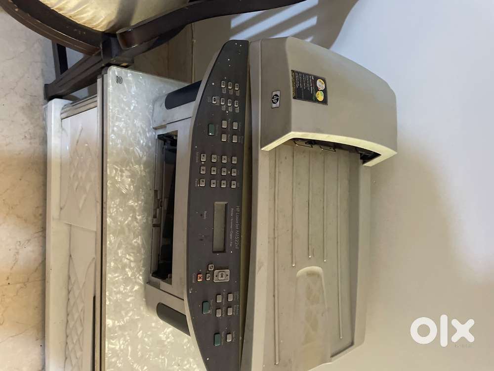 Computer and monitors with printer
