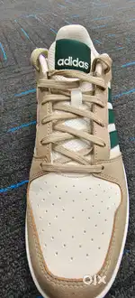 Brand New Adidas Sneakers – Grab the Deal