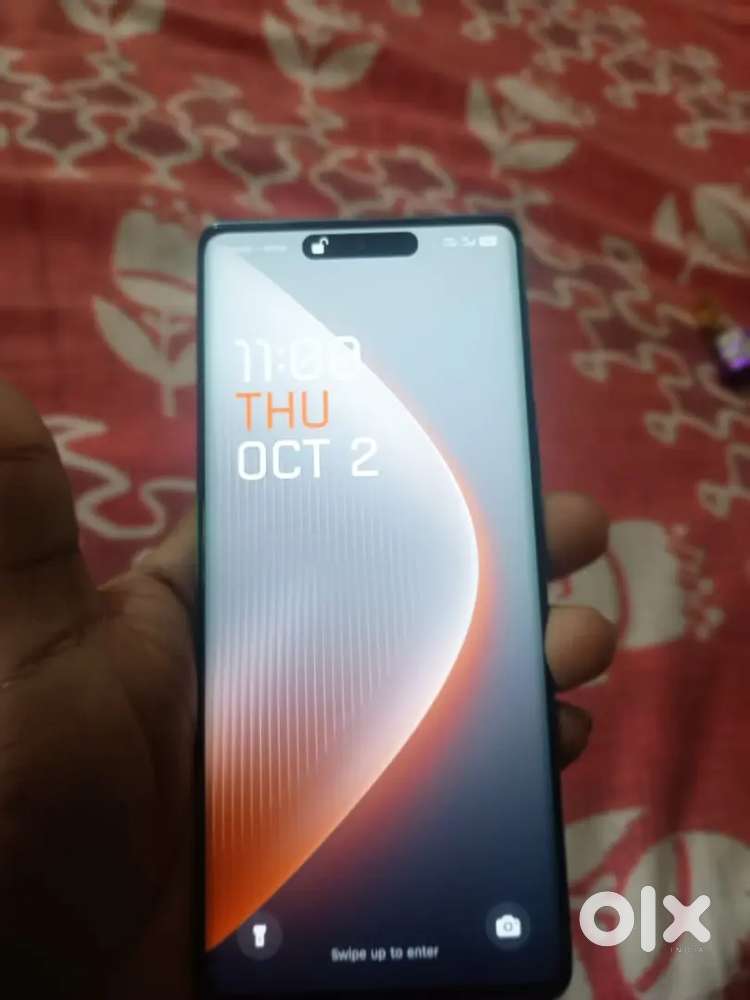 Tecno pova curve 6,128 . 3 month old. Bill box charger Abalivle
