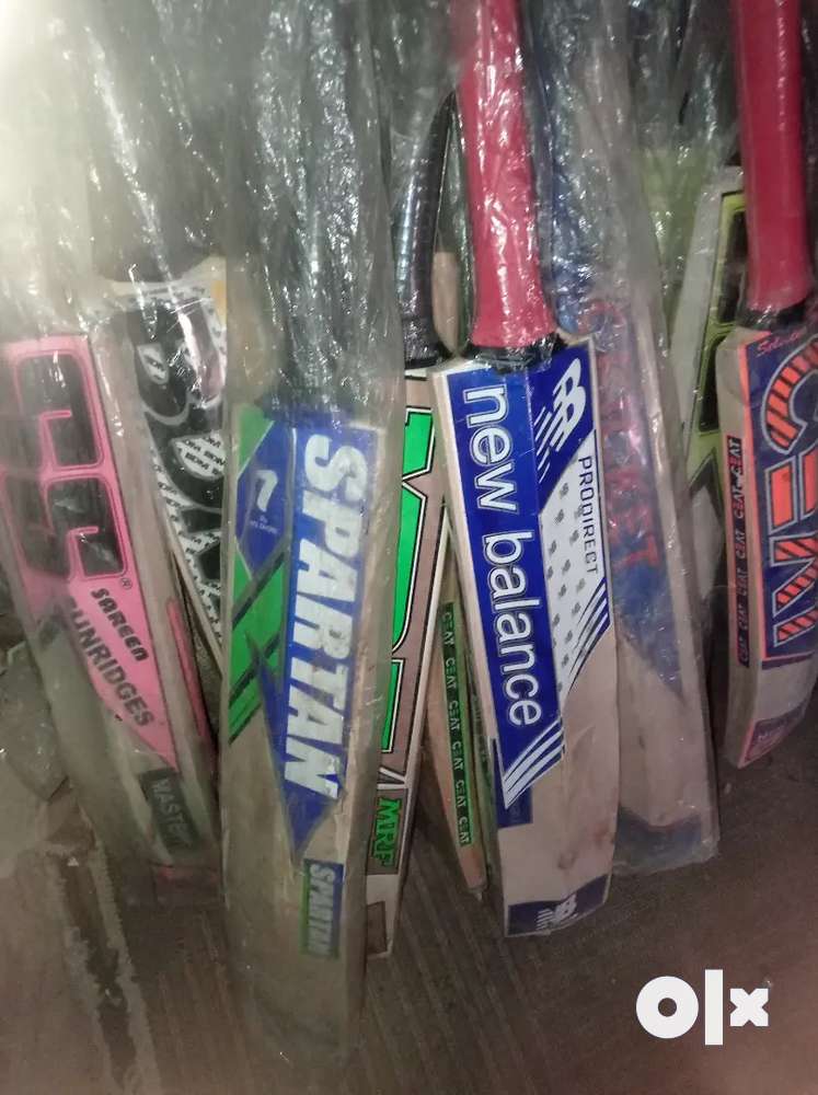 Aal age wooden cricket bat only 200 for 1 and 300 for 2