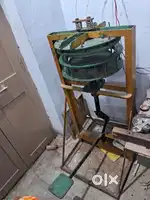 Paper plate machine