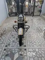 Classic 500 Limited Edition Tan