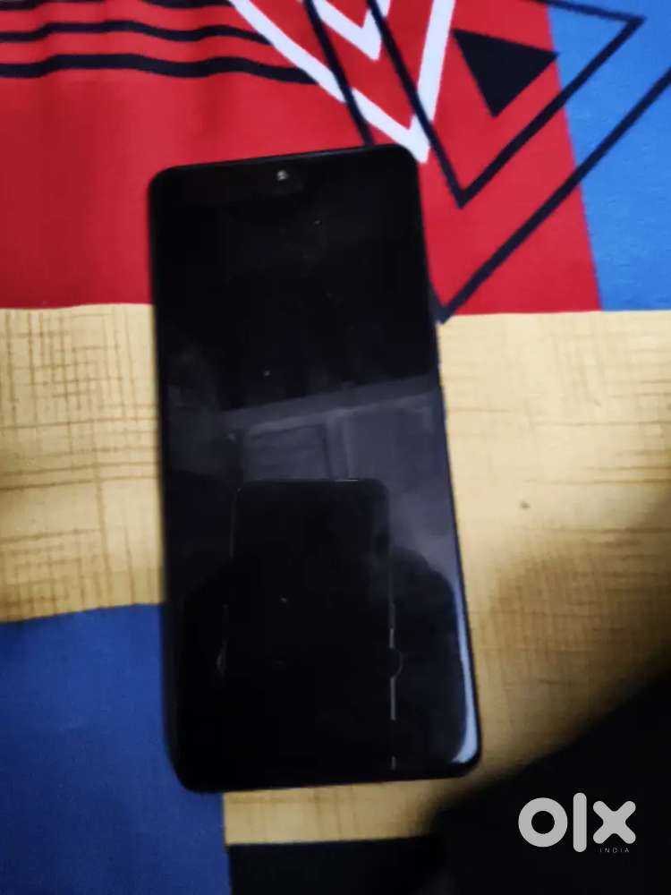 Iq z9s ok condition
