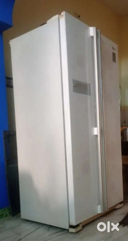 Lg 600 litere good condition