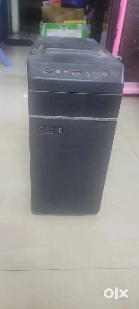 CPU : Intel i3 + 8GM (Corsair) + 256 GB SSD + HP Laserjet Printer